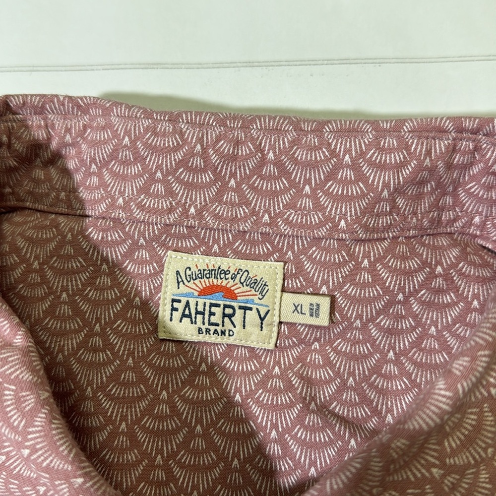 Faherty mens XL purple geo pattern cotton blend short sleeve oxford shirt EUC - Picture 2 of 4